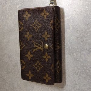 1996 Louis Vuitton Vintage Wallet